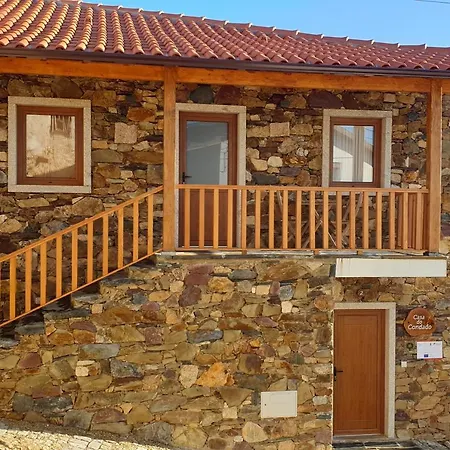 Casa Do Condado Feriehus Vilarinho (Braganca)
